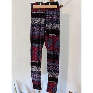 Hot Kiss Printed Leggings